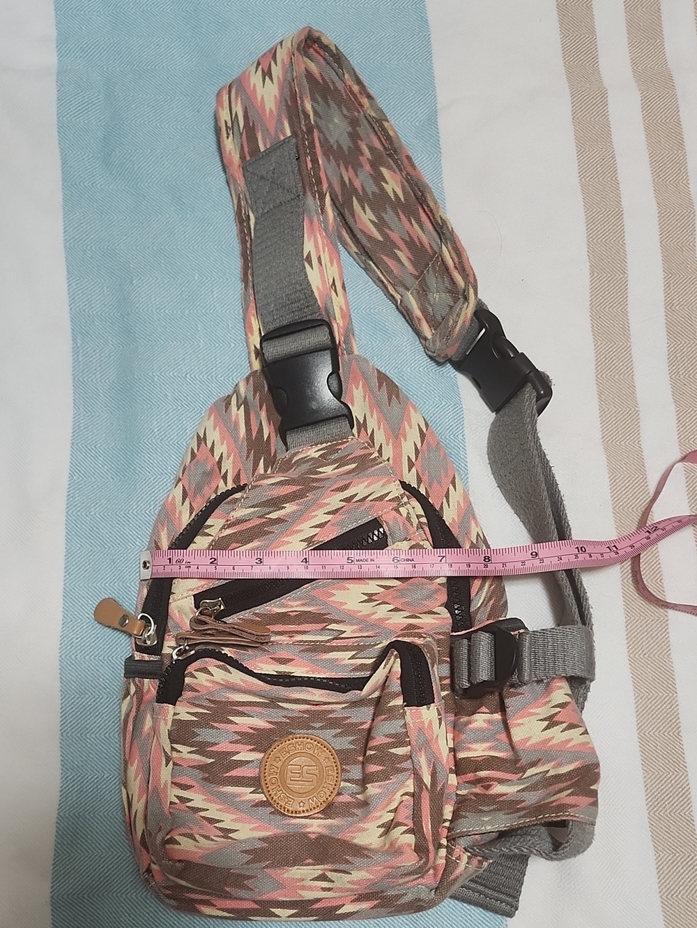 Stylish Pink Aztec Pattern Sling Backpack - Picture 5 of 7